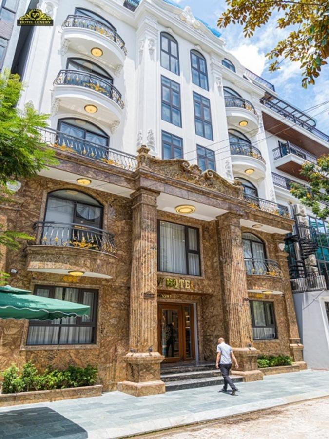 Vp Luxury Hotel