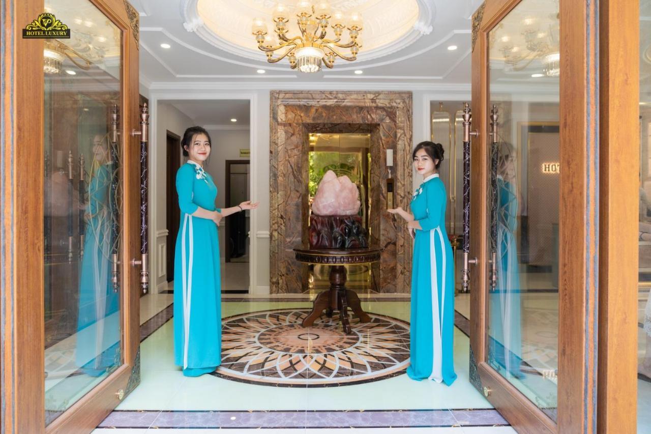 Vp Luxury
