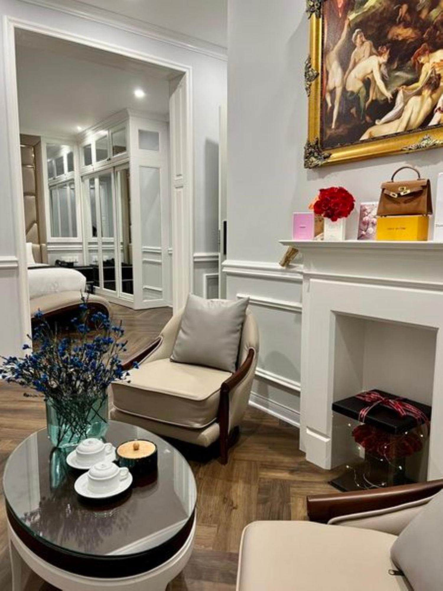 Hotel Vp Luxury 3*